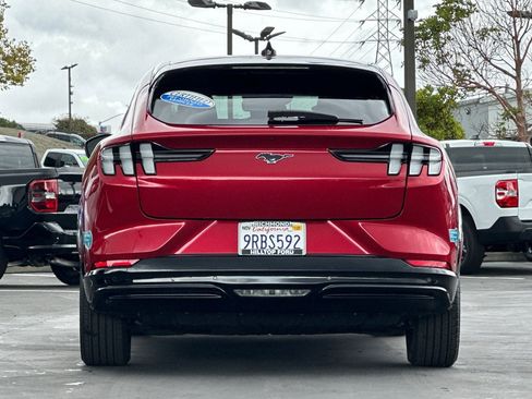 Certified 2024 Ford Mustang Mach-E Premium image 7