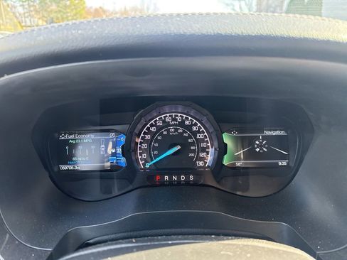 Used 2020 Ford Ranger Lariat w/ Equipment Group 501A Mid image 9