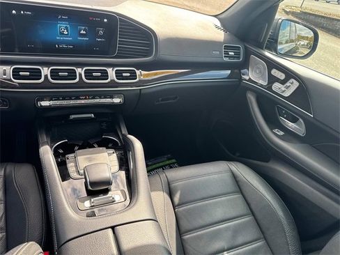Used 2021 Mercedes-Benz GLS 450 4MATIC image 22