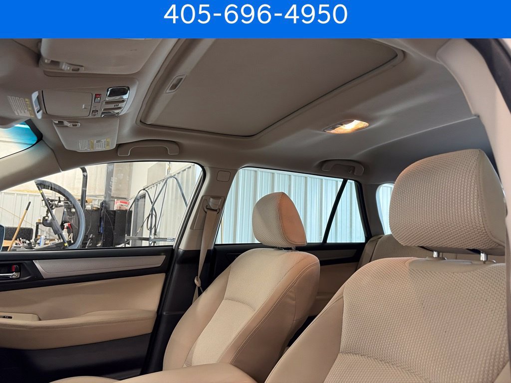 Used 2017 Subaru Outback 2.5i Premium AWD/4WD image 6