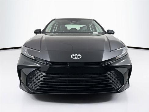 New 2026 Toyota Camry LE FWD image 3