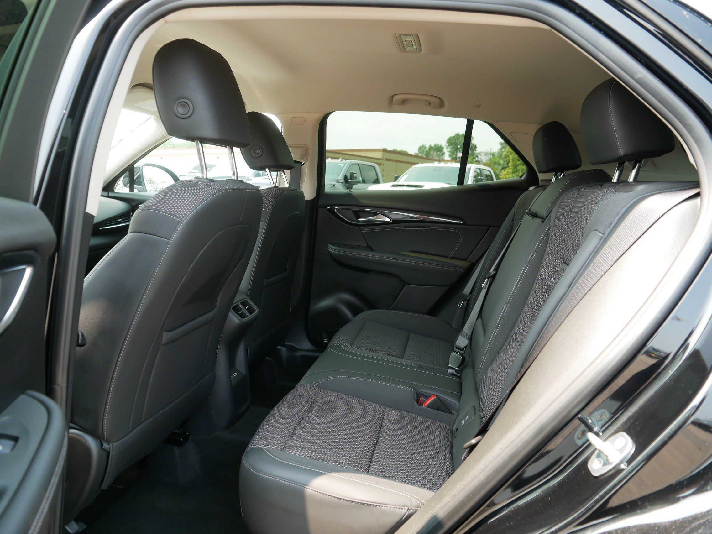 Used 2023 Buick Envision Preferred AWD/4WD image 34