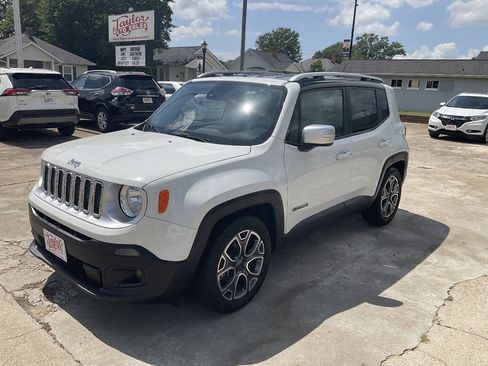 Used 2015 Jeep Renegade Limited w/ Advanced Technology Group FWD image 7