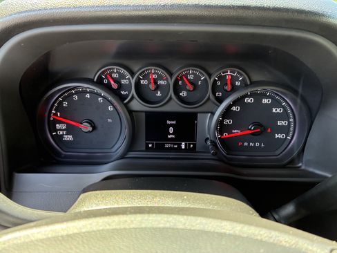 Used 2022 Chevrolet Silverado 1500 Custom RWD image 29