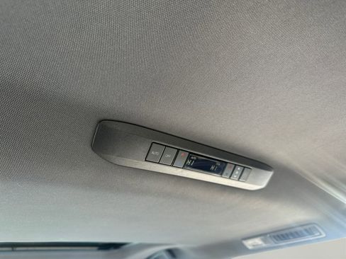 Used 2023 Toyota Sienna XSE image 25