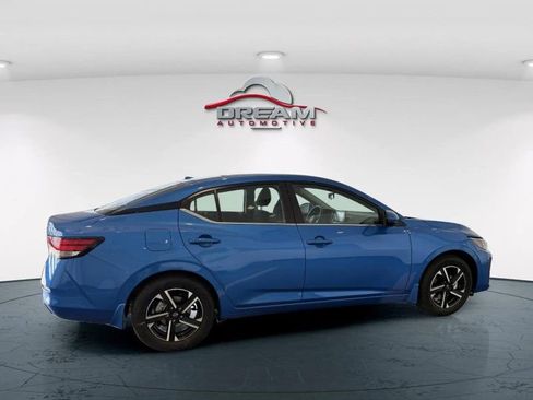 New 2025 Nissan Sentra SV w/ Trunk Package image 17