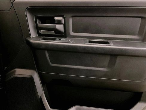 Used 2019 RAM 1500 Express w/ Express Value Package image 23