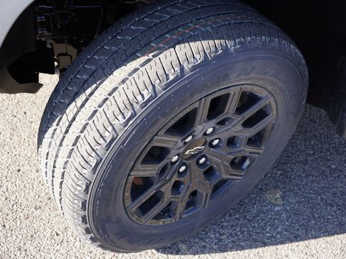 New 2026 Chevrolet Colorado W/T w/ WT Custom Package image 9