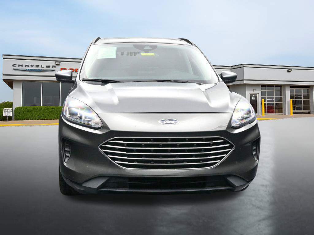 Used 2022 Ford Escape SE w/ SE Sport Appearance Package FWD image 8