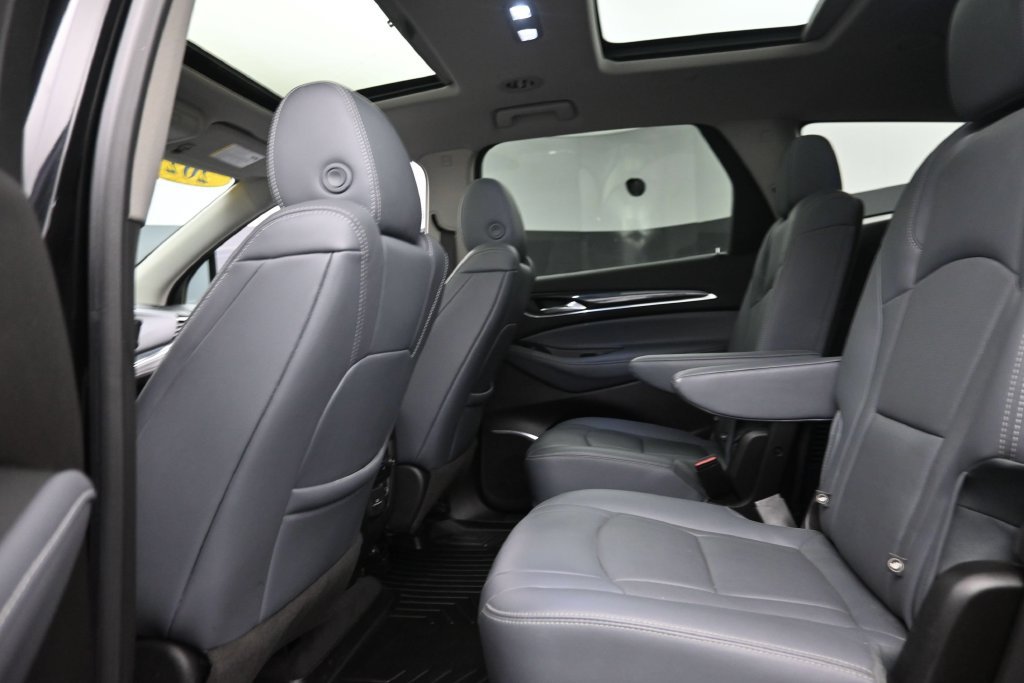 Used 2021 Buick Enclave Premium w/ Sun and Sites Package AWD/4WD image 14