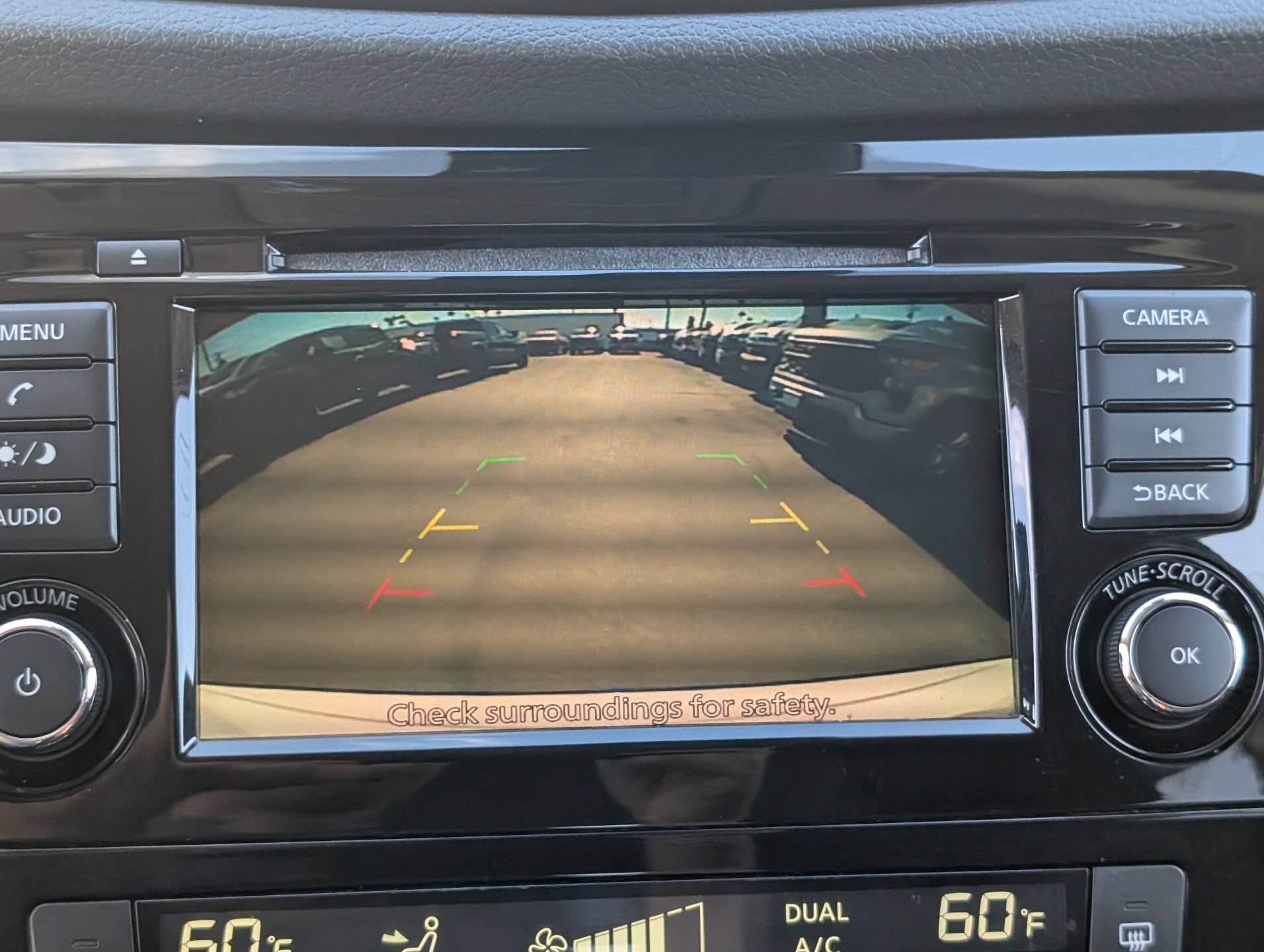 Used 2020 Nissan Rogue SV FWD image 23