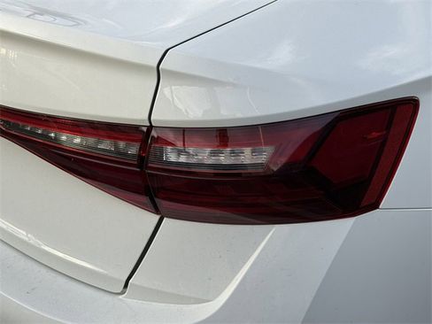 Certified 2025 Volkswagen Jetta S image 5