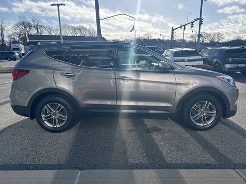 Used 2017 Hyundai Santa Fe Sport w/ Cargo Package image 5