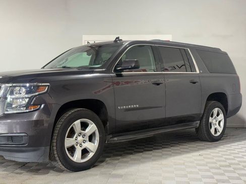 Used 2016 Chevrolet Suburban LT AWD/4WD image 6