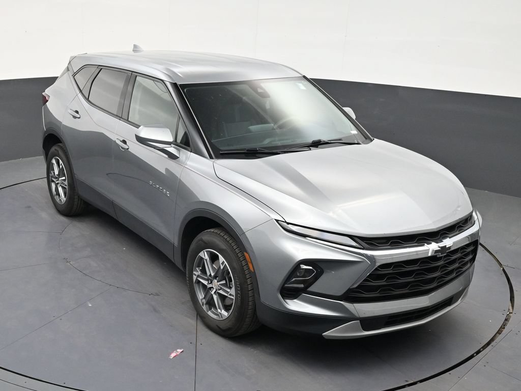 Used 2023 Chevrolet Blazer LT w/ LPO, Floor Liner Package FWD image 17