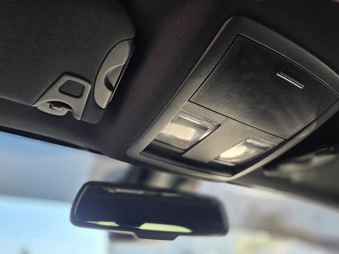 Used 2020 Dodge Challenger SXT image 31