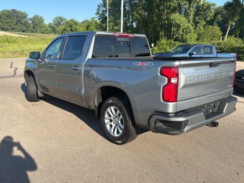 Used 2024 Chevrolet Silverado 1500 RST w/ Convenience Package II AWD/4WD image 3
