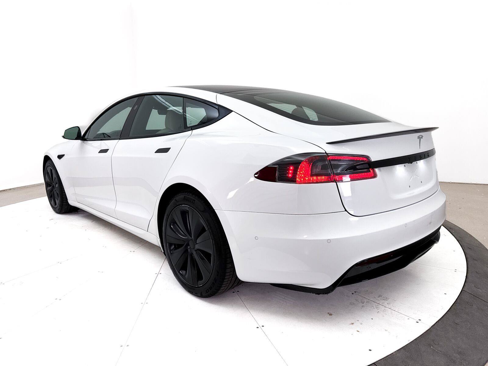 Used 2021 Tesla Model S Plaid AWD/4WD image 15