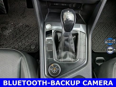Used 2022 Volkswagen Tiguan SE image 31