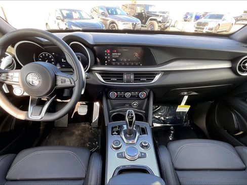 New 2025 Alfa Romeo Stelvio Sprint w/ Veloce Package image 5