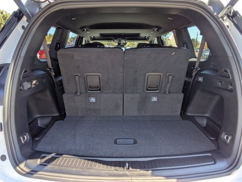 New 2025 Jeep Grand Cherokee L Altitude AWD/4WD image 14