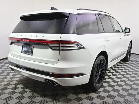 New 2026 Lincoln Aviator Reserve AWD/4WD image 6