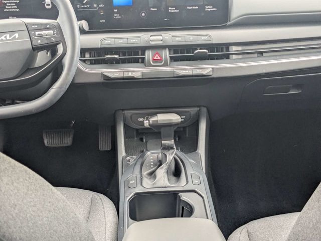 Used 2025 Kia K4 EX FWD image 20
