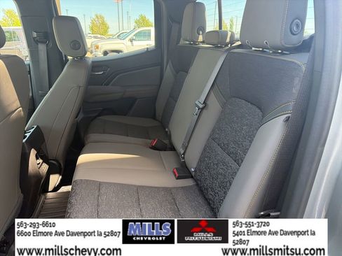 Used 2024 Chevrolet Colorado ZR2 w/ Technology Package AWD/4WD image 17