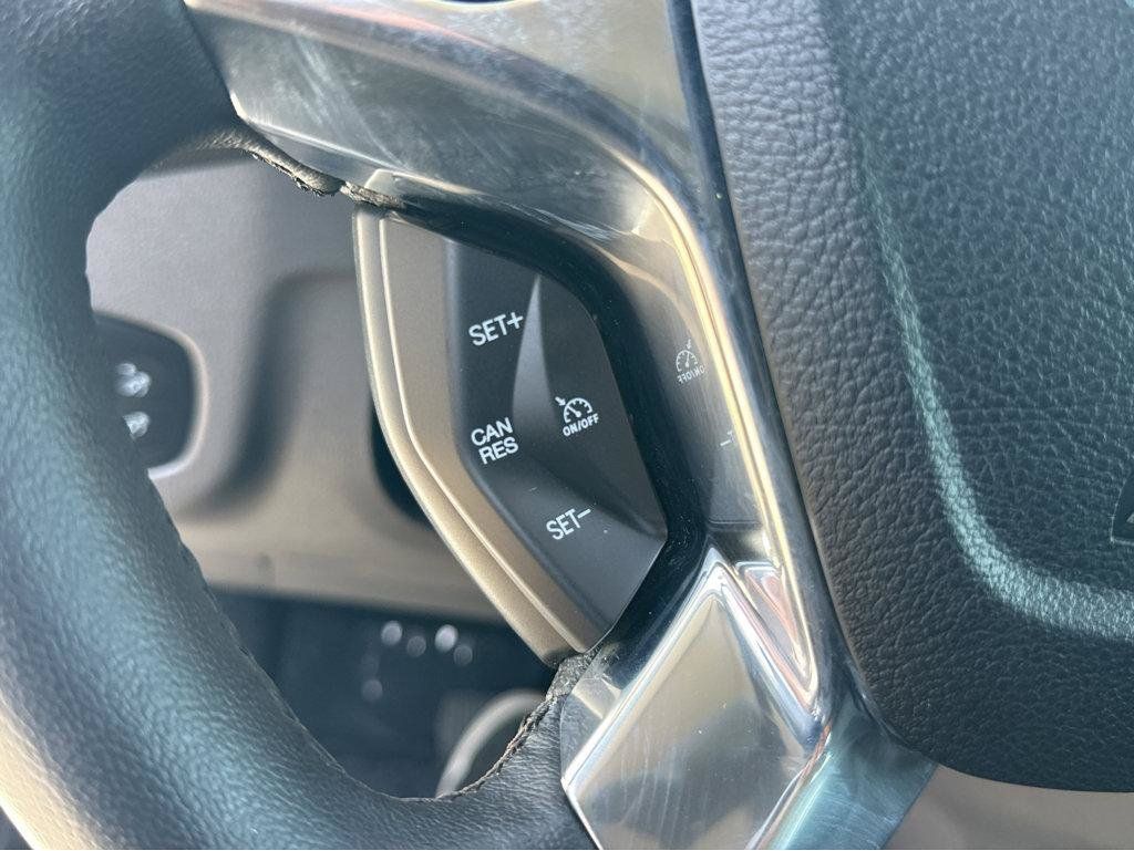 Used 2019 Ford Transit Connect XLT FWD image 29