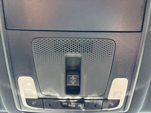 Used 2025 Honda CR-V Sport-L image 16