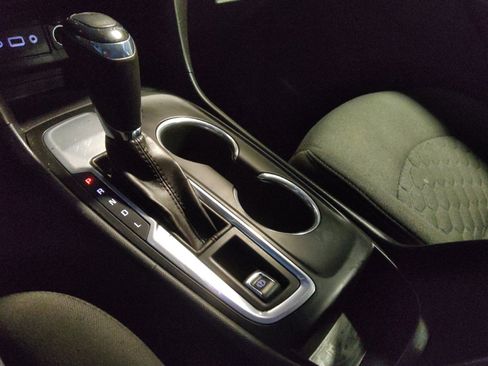 Used 2019 Chevrolet Equinox LT image 26