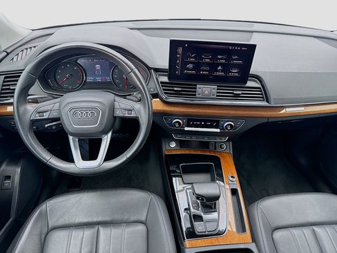 Used 2023 Audi Q5 2.0T Premium w/ Convenience Package AWD/4WD image 15