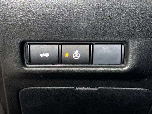 New 2026 Nissan Sentra SV w/ SV Convenience Package FWD image 19