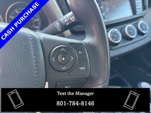 Used 2017 Toyota RAV4 LE image 15