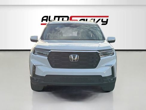 Used 2023 Honda Pilot Elite image 2