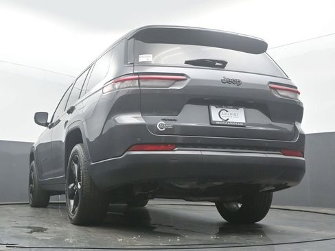 Used 2023 Jeep Grand Cherokee L Laredo AWD/4WD image 49