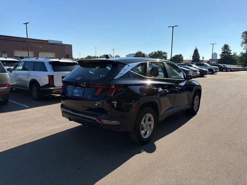 Used 2024 Hyundai Tucson SE AWD/4WD image 2