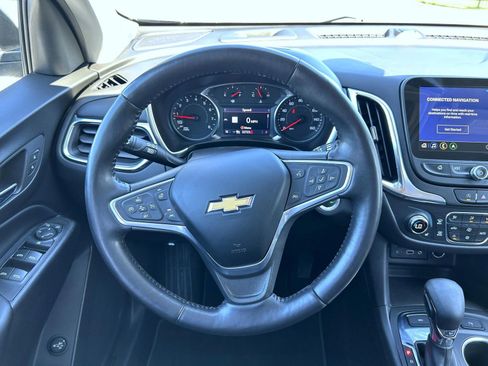 Certified 2022 Chevrolet Equinox LT image 11