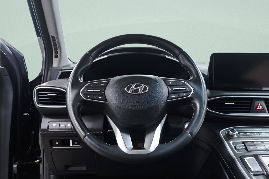 Used 2023 Hyundai Santa Fe Limited AWD/4WD image 6