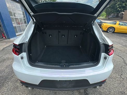 Used 2015 Porsche Macan S AWD/4WD image 18