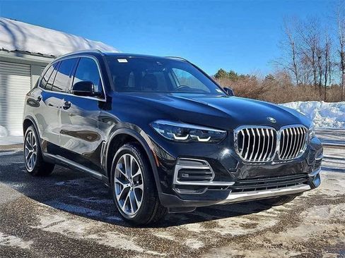 Used 2023 BMW X5 xDrive40i w/ Premium Package image 9