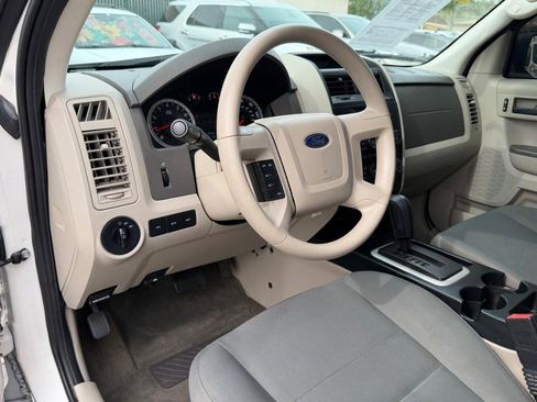 Used 2012 Ford Escape XLS image 16