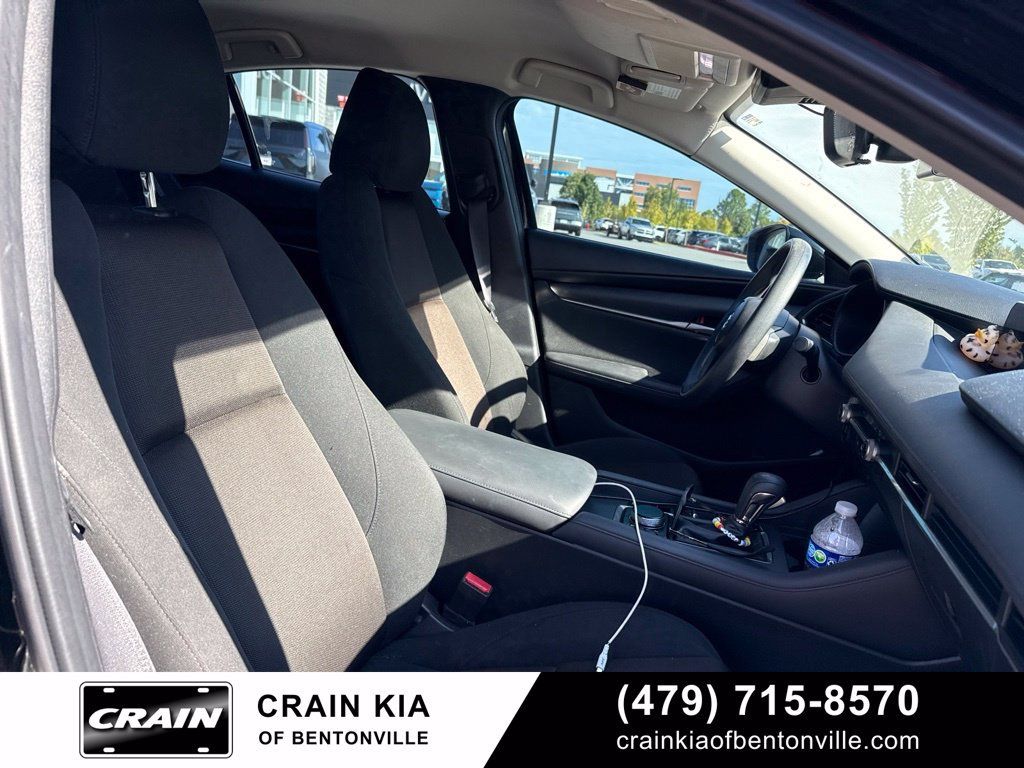 Used 2021 MAZDA MAZDA3 s FWD image 5