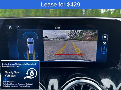 Used 2025 Mercedes-Benz GLB 250 4MATIC image 10