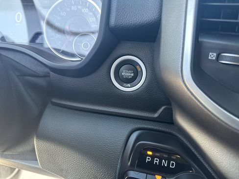 Used 2020 RAM 1500 Big Horn AWD/4WD image 16