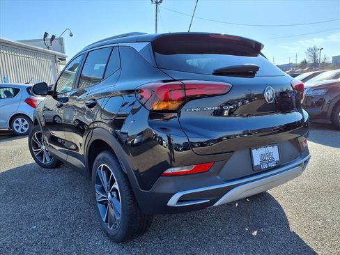 Used 2021 Buick Encore GX Select image 34