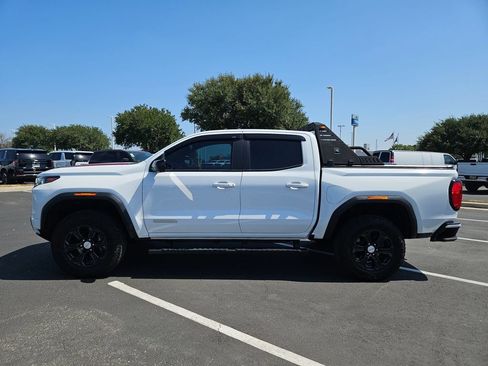 Used 2024 GMC Canyon Elevation w/ Elevation Premium Package RWD image 2