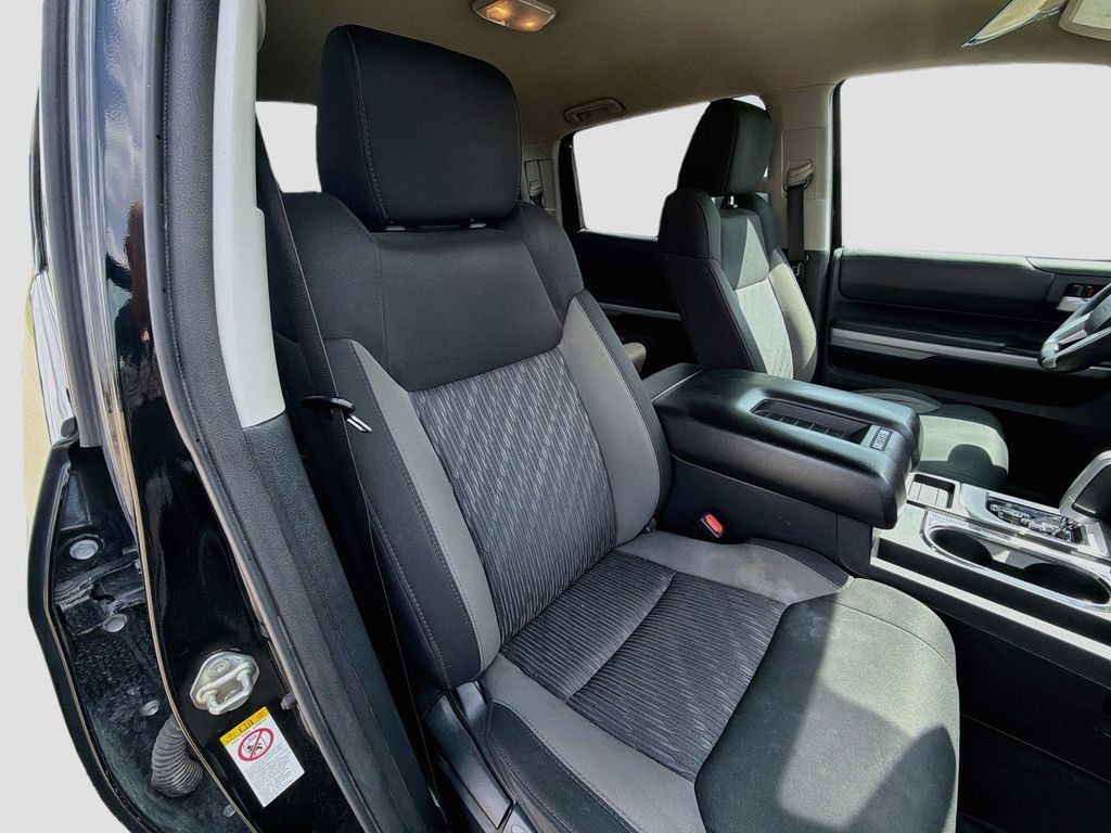 Used 2018 Toyota Tundra SR5 w/ TRD Off Road Package AWD/4WD image 28