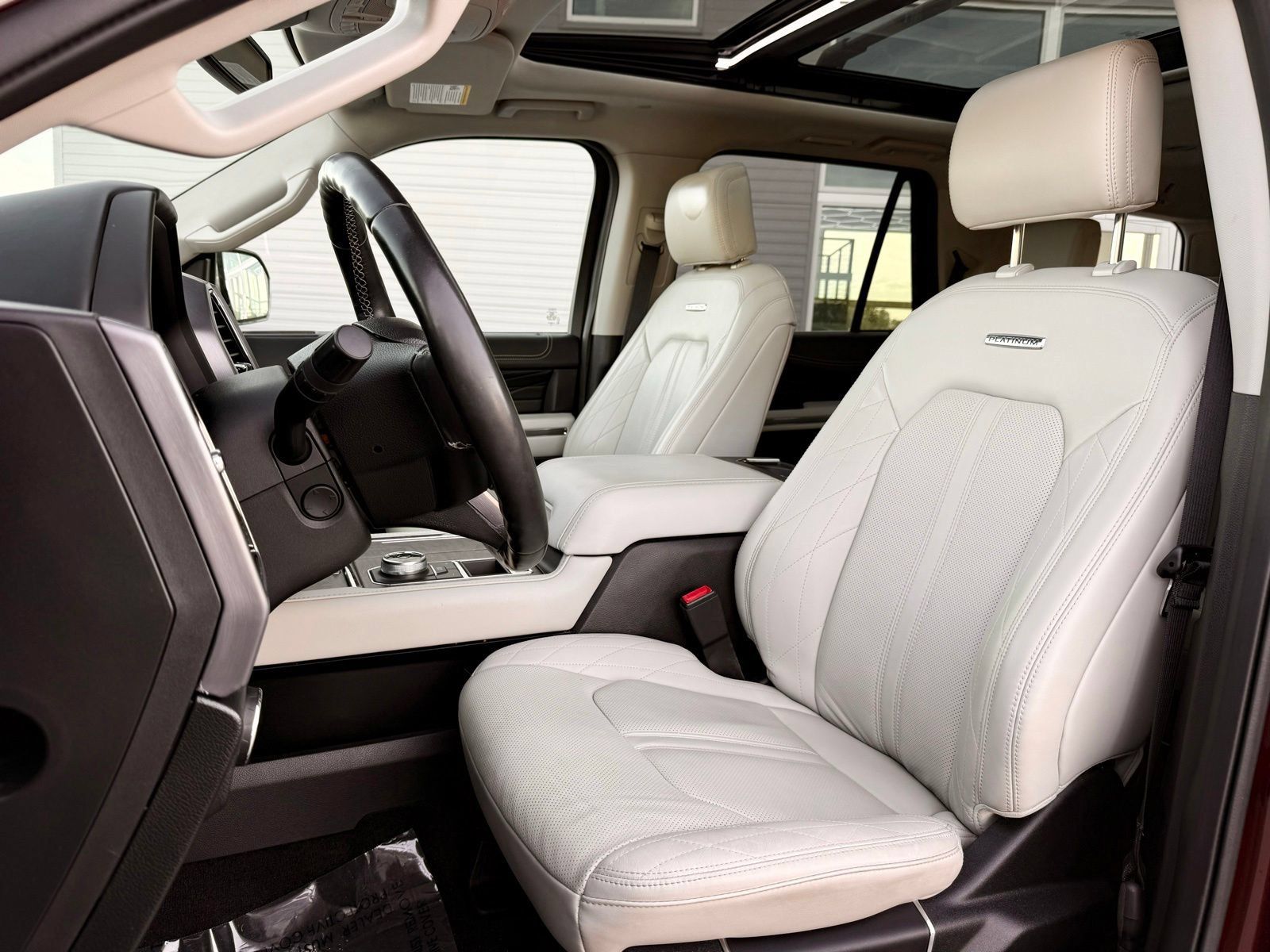Used 2020 Ford Expedition Platinum RWD image 18