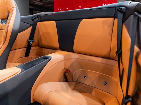 Certified 2023 Ferrari Portofino M image 37